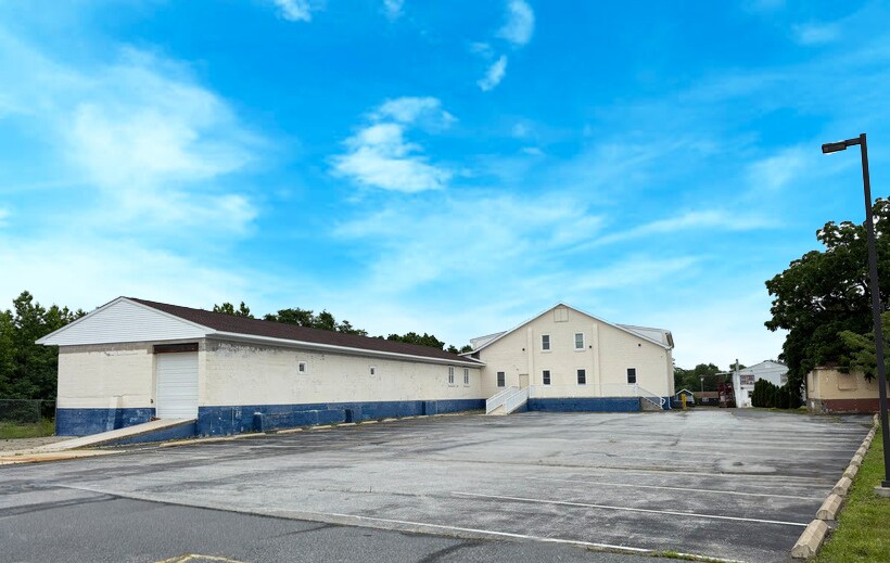 110 Richardson Ave, Swedesboro, NJ à louer - Photo du bâtiment - Image 2 de 3