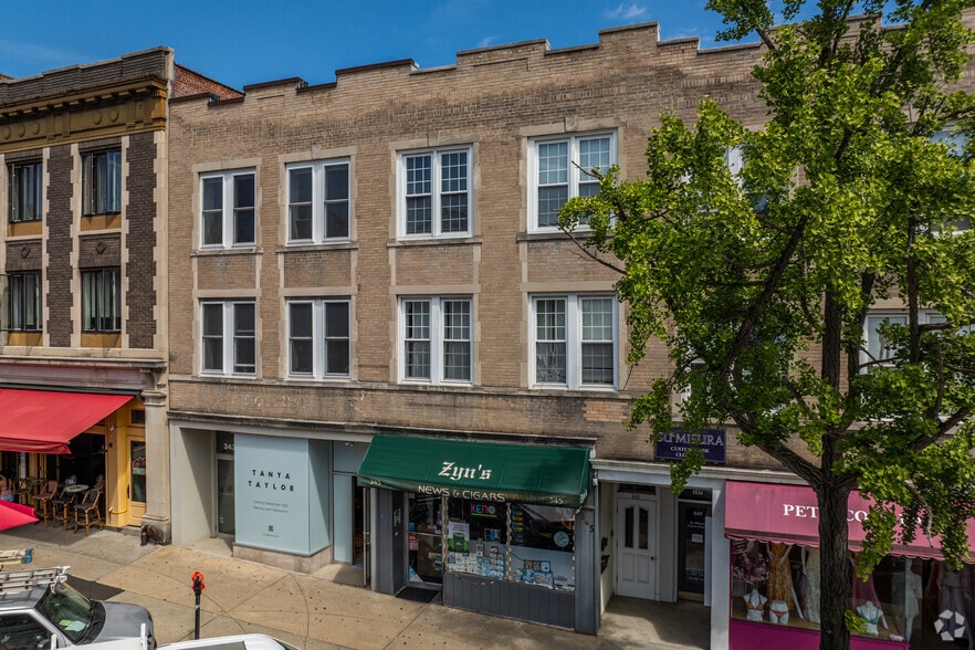 345 Greenwich Ave, Greenwich, CT for lease - Building Photo - Image 2 of 43