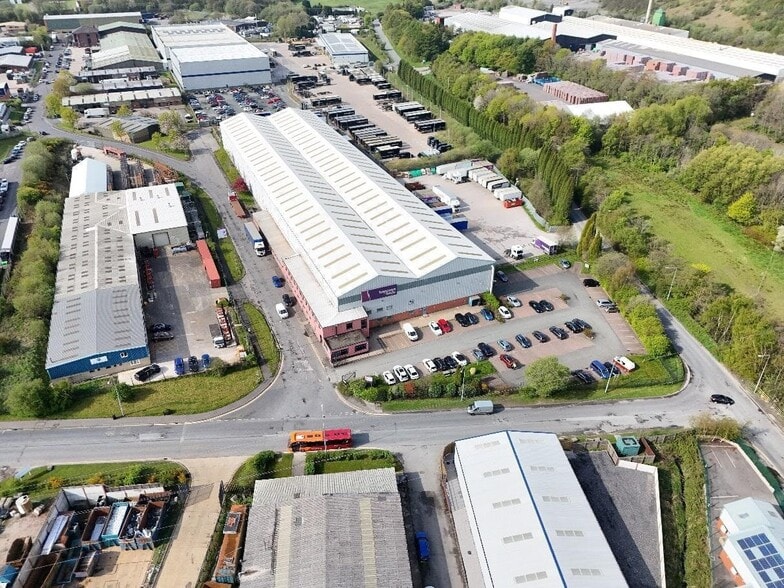 3 Bolton Ave, Accrington for lease - Building Photo - Image 2 of 3