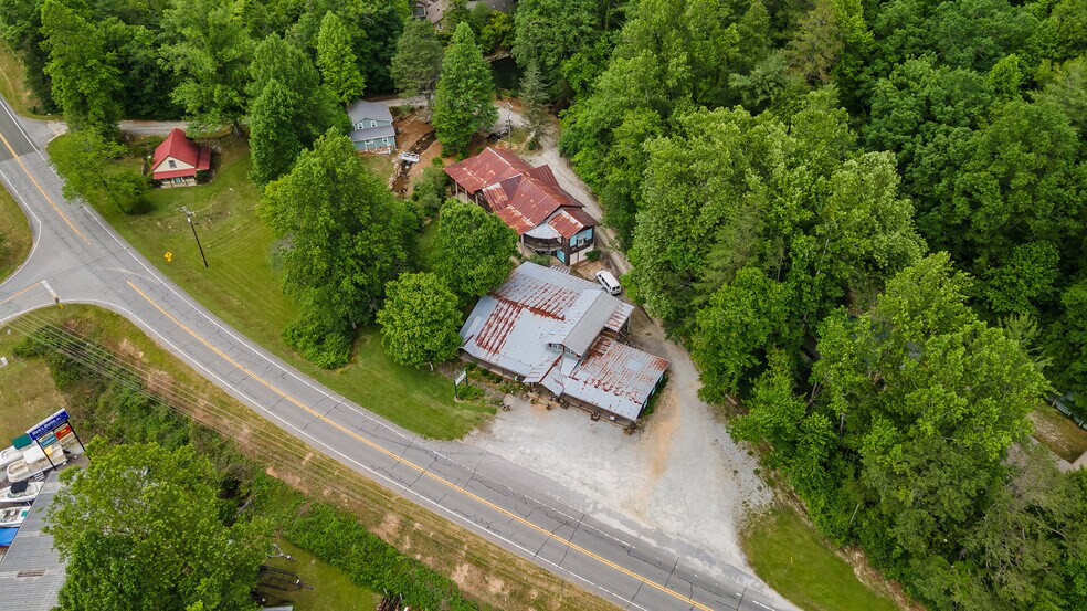 7142 Highway 76 W, Clayton, GA à vendre - Photo du bâtiment - Image 3 de 66