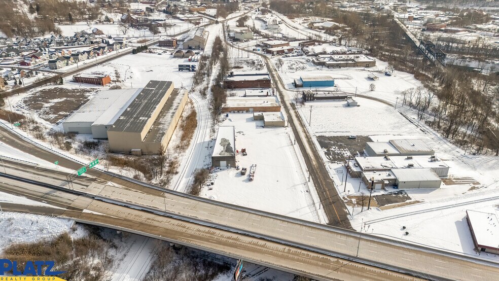 1005 W Rayen Ave, Youngstown, OH for lease - Building Photo - Image 3 of 5