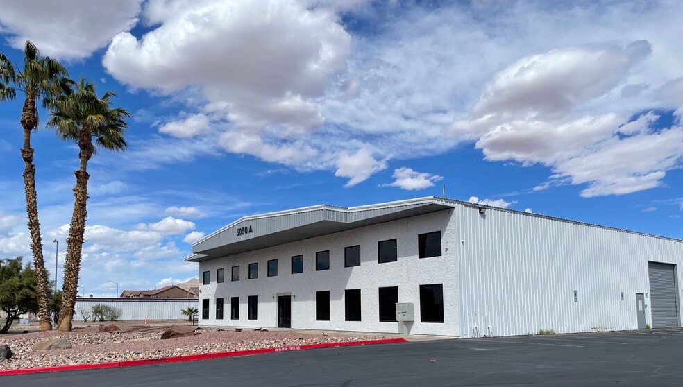 5050 Steptoe St, Las Vegas, NV à vendre - Photo du bâtiment - Image 2 de 3