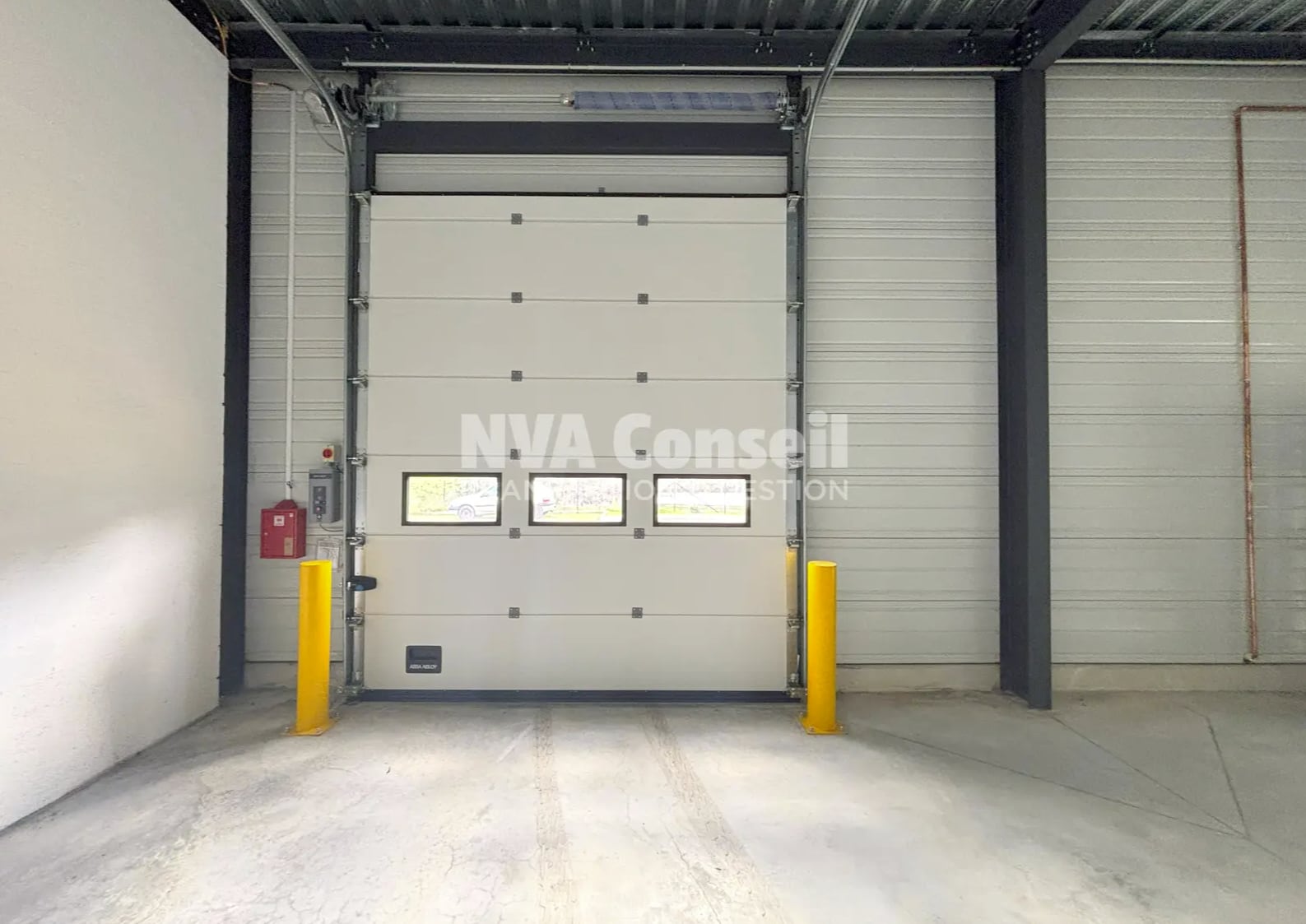 16 B Rue Ampère, Pontoise for lease Interior Photo- Image 1 of 5