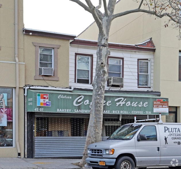 42-07 Bell Blvd, Bayside, NY for lease - Building Photo - Image 3 of 4