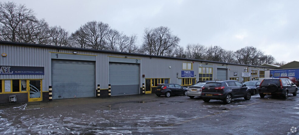 1-7 Porters Wood, St Albans à vendre - Photo du bâtiment - Image 3 de 6