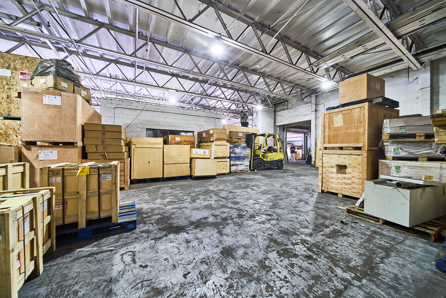 21744 98th Ave, Queens Village, NY for lease - Building Photo - Image 3 of 5