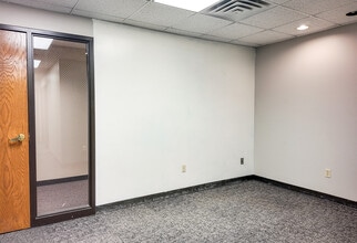 200 N Phillips Ave, Sioux Falls, SD for lease Interior Photo- Image 2 of 9