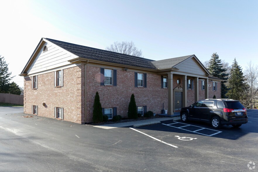 4049 Dayton-Xenia Rd, Beavercreek, OH à vendre - Photo du bâtiment - Image 3 de 6