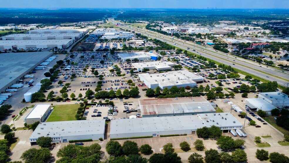 4300 Barnett Blvd, Arlington, TX à louer - Photo du bâtiment - Image 3 de 4