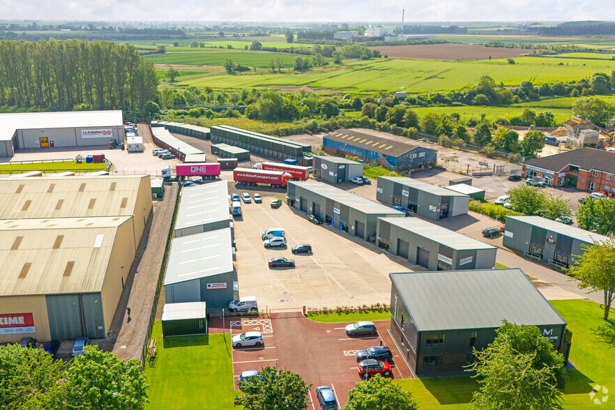 Melbourne Park, Sleaford à louer - Aérien - Image 2 de 3