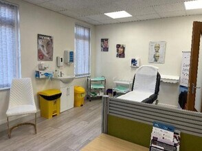 78 Victoria Rd, Darlington for lease Interior Photo- Image 1 of 3