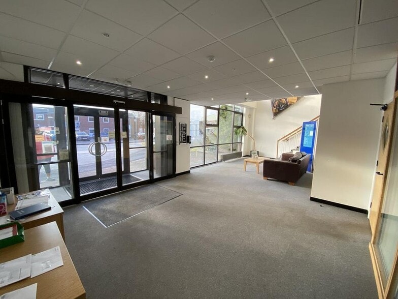 Drummond Rd, Stafford for sale - Interior Photo - Image 3 of 5