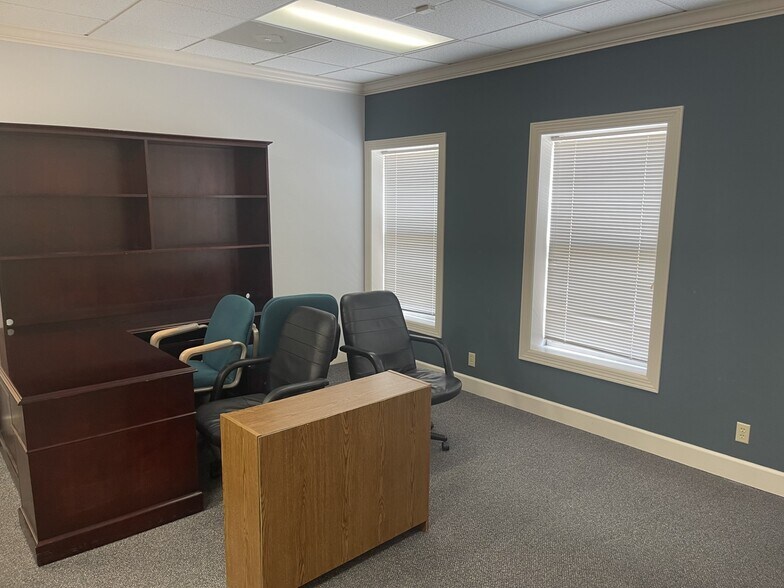 1309 Briarville Rd, Madison, TN à louer - Photo intérieure - Image 3 de 18