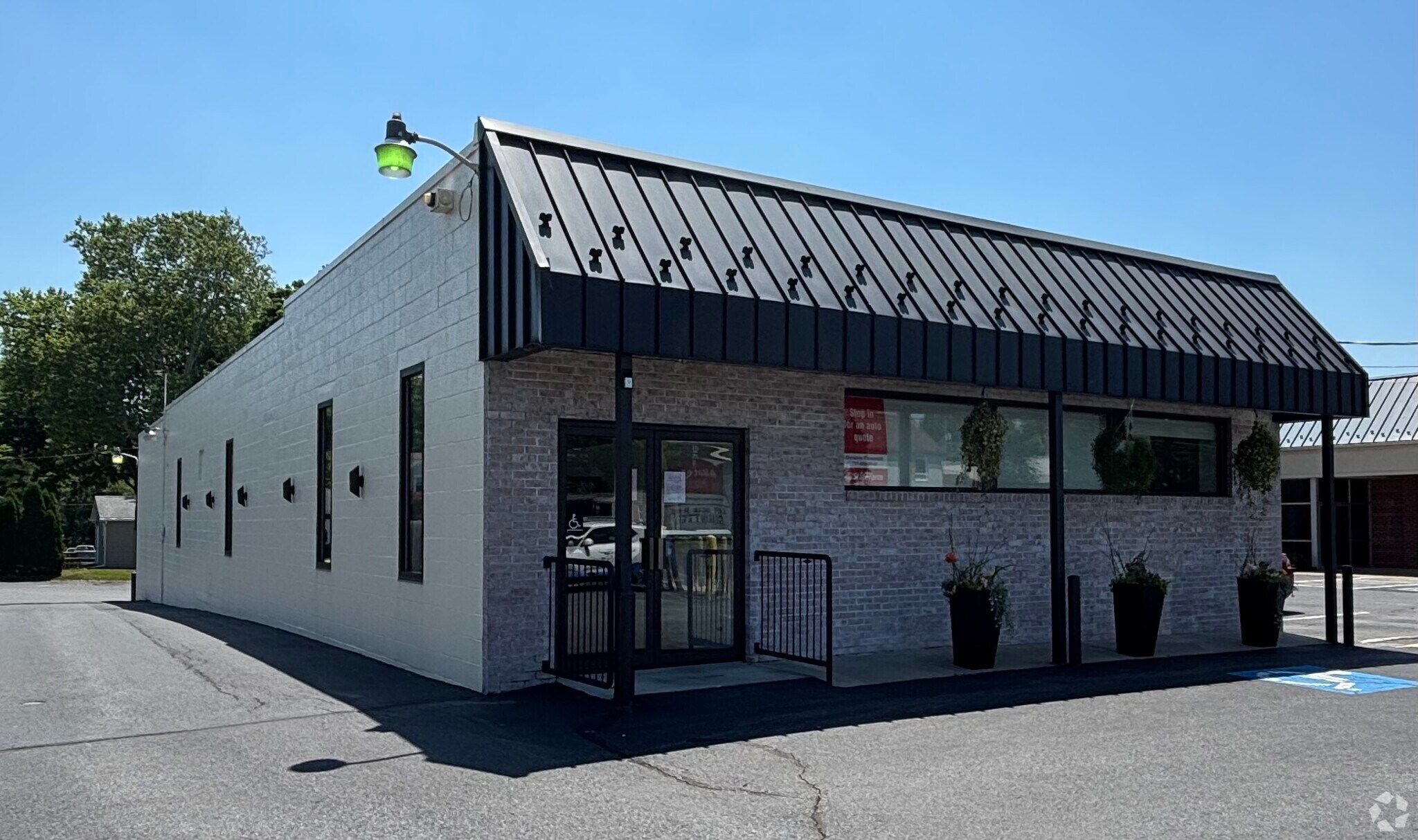 113 S 7th St, Akron, PA for lease Primary Photo- Image 1 of 3
