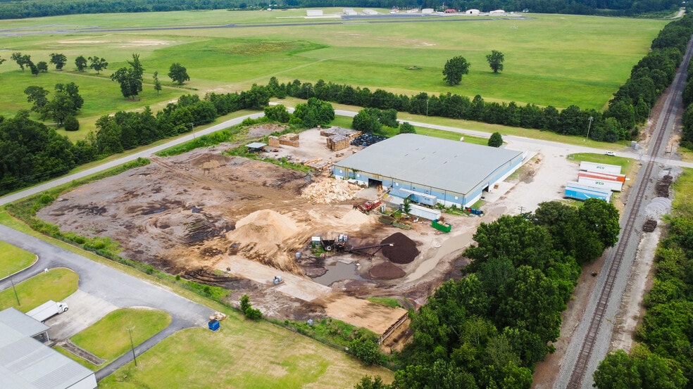 295 Prosperity Dr, Orangeburg, SC for sale - Building Photo - Image 3 of 11