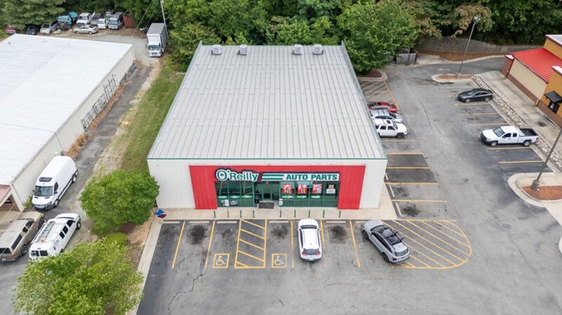 322 S Madison Blvd, Roxboro, NC à vendre - Photo du bâtiment - Image 3 de 7