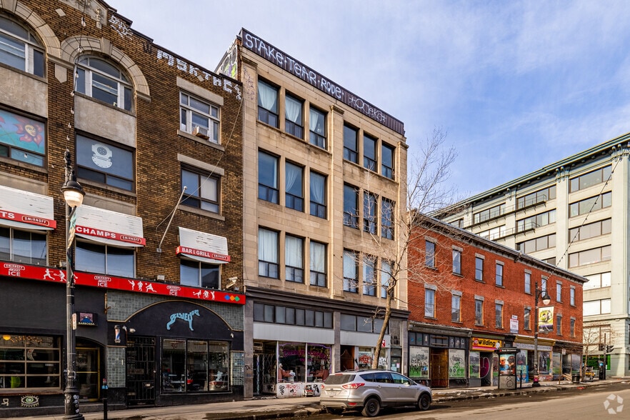 3960-3964 Boul Saint-Laurent, Montréal, QC for lease - Building Photo - Image 2 of 17