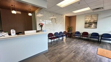 11237 Nall Ave, Leawood, KS for lease Lobby- Image 2 of 7