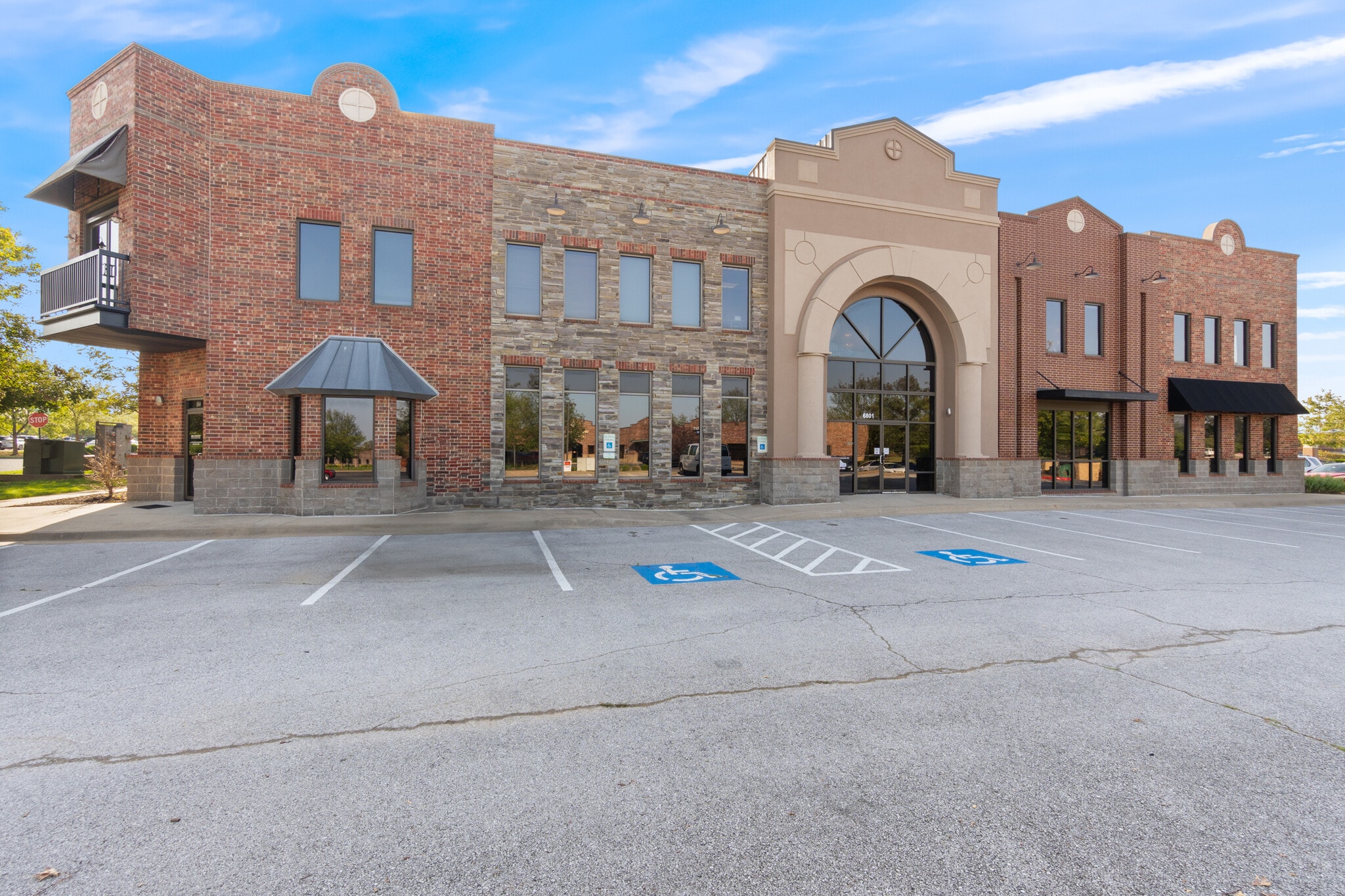 6801 Isaac's Orchard Rd, Springdale, AR for lease Building Photo- Image 1 of 24