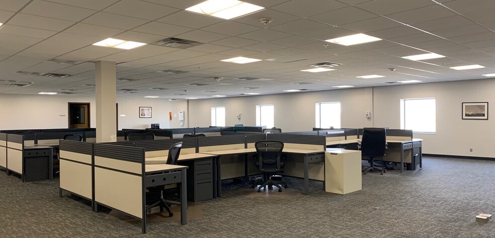 10828 NW AirWorld Dr, Kansas City, MO for lease - Interior Photo - Image 3 of 14