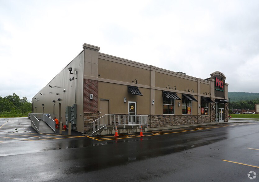 5001 State Highway 23, Oneonta, NY à louer - Photo du bâtiment - Image 2 de 6