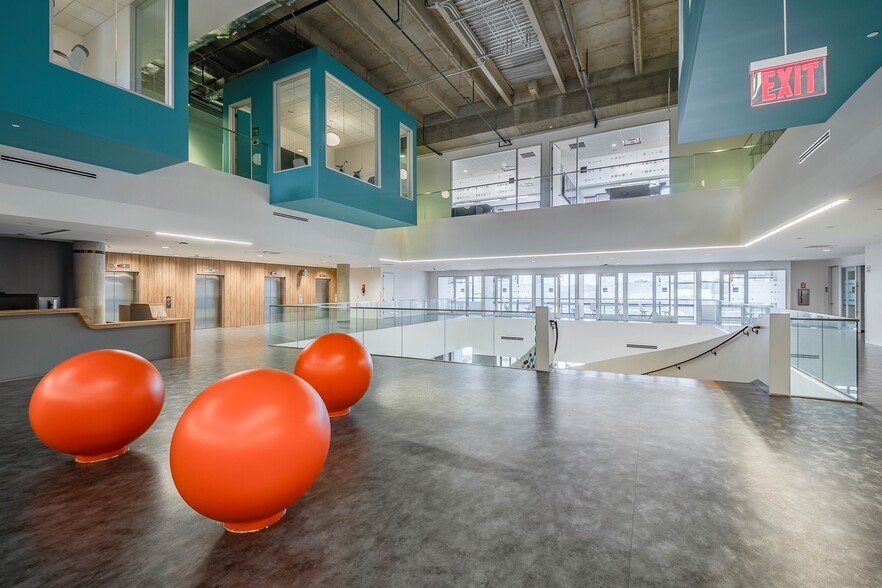 2201 Lakeside Blvd, Richardson, TX for lease - Interior Photo - Image 2 of 18