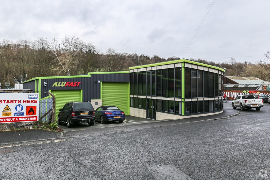 Cliffdale Rd, Leeds à vendre - Photo principale - Image 1 de 1