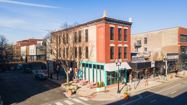 Plus de détails pour 1360 N Milwaukee Ave, Chicago, IL - Bureau à louer