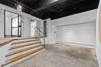 326 Davenport Rd, Toronto, ON for lease Interior Photo- Image 1 of 13