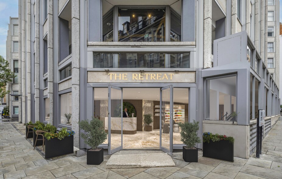 25 St. James's St, Londres à louer - Photo du bâtiment - Image 1 de 9