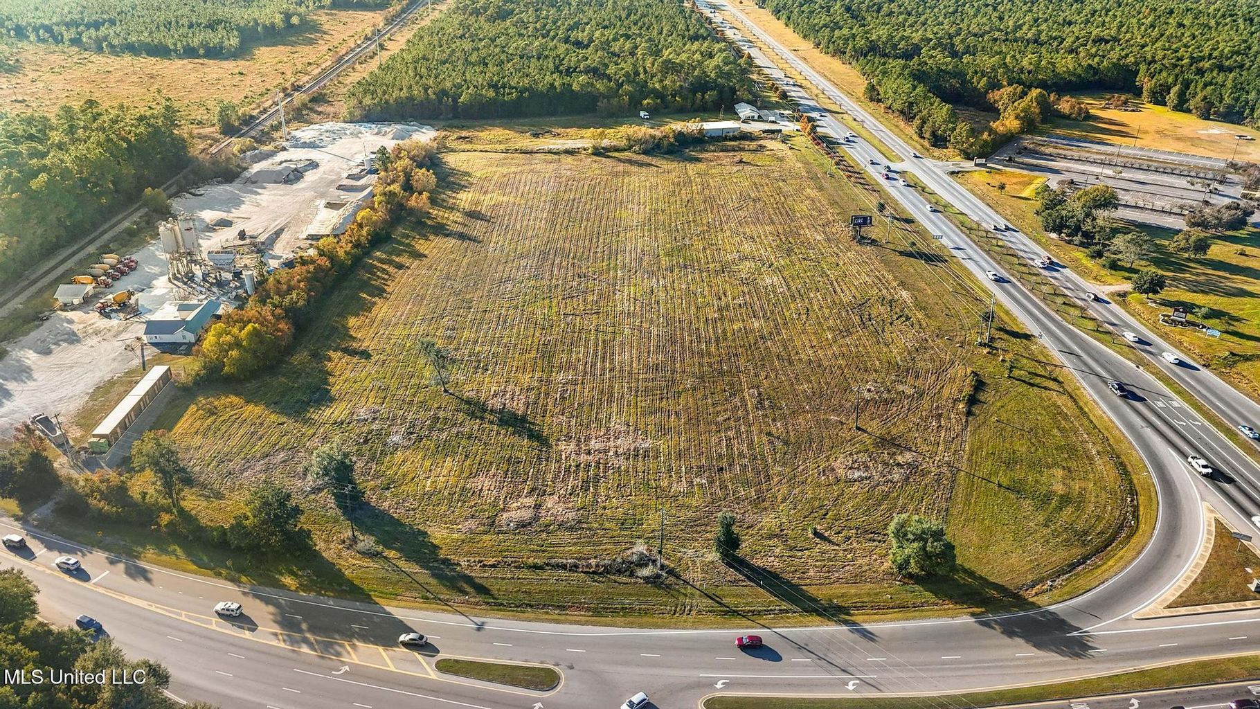 Hwy 57, Ocean Springs, MS for sale Primary Photo- Image 1 of 14