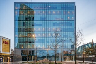 Plus de détails pour Ruskin Rd, Croydon - Commerce de détail à louer