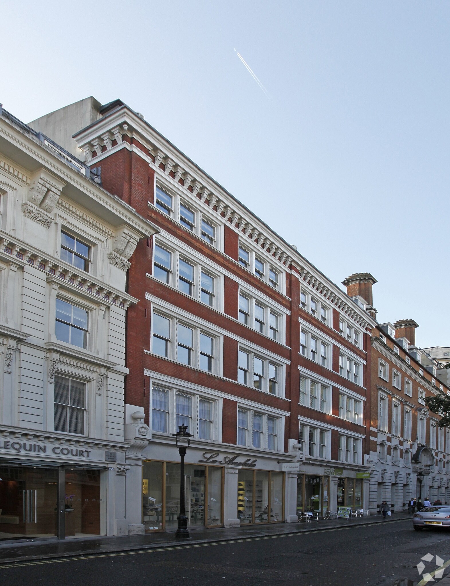 12-18 Tavistock St, London for lease Primary Photo- Image 1 of 10