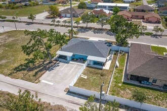 2826 Santa Barbara Blvd, Cape Coral, FL - AERIAL  map view