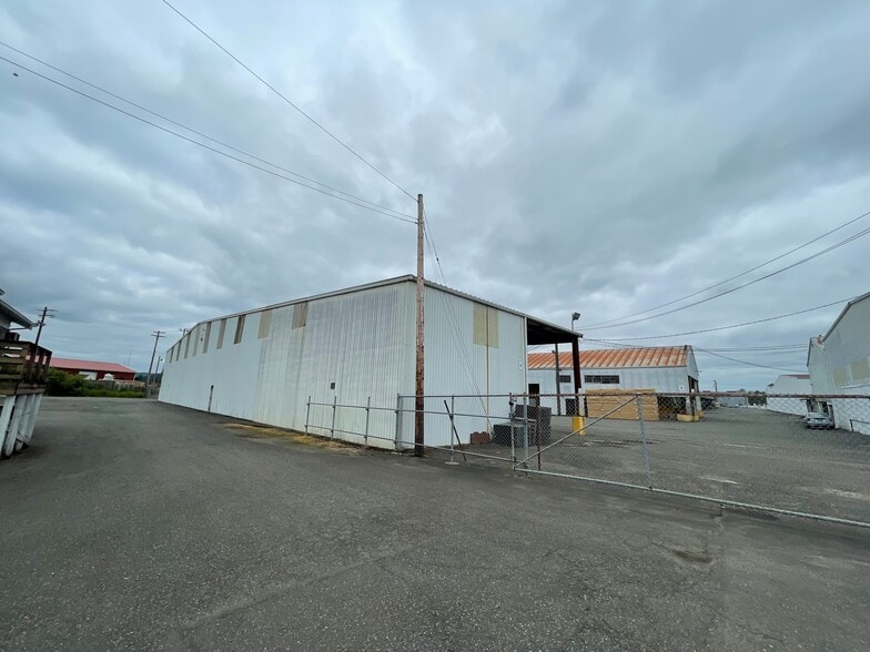 1605 N National Ave, Chehalis, WA for sale - Building Photo - Image 3 of 4