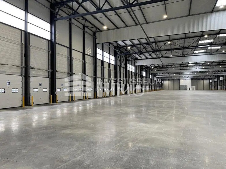 Flex in Louailles for lease - Building Photo - Image 1 of 6