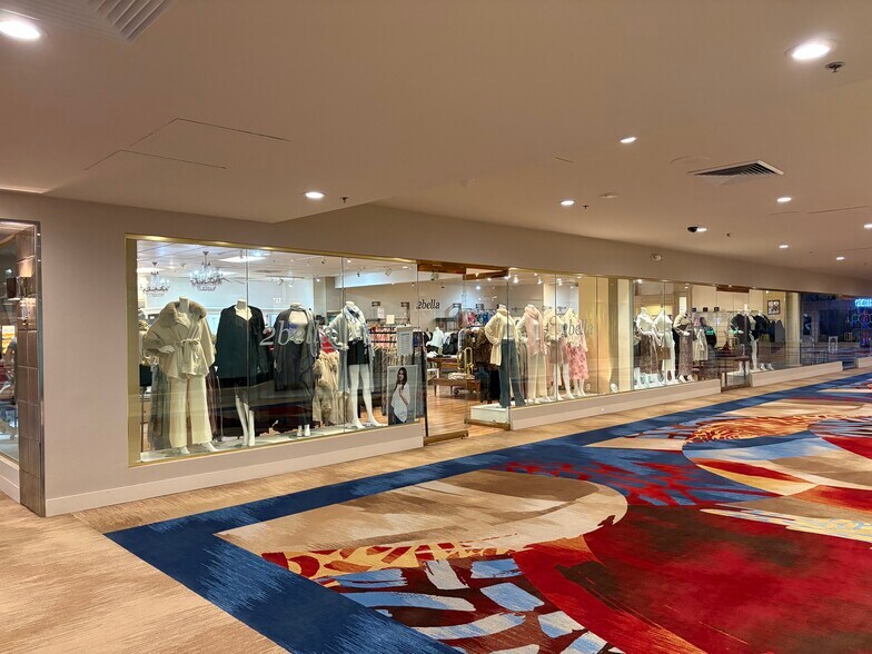 2500 E 2nd St, Reno, NV for lease - Interior Photo - Image 2 of 16