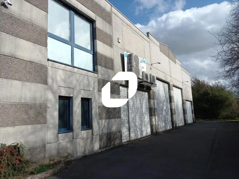 37 Rue De La Distillerie, Villeneuve-d'Ascq for lease - Building Photo - Image 3 of 11