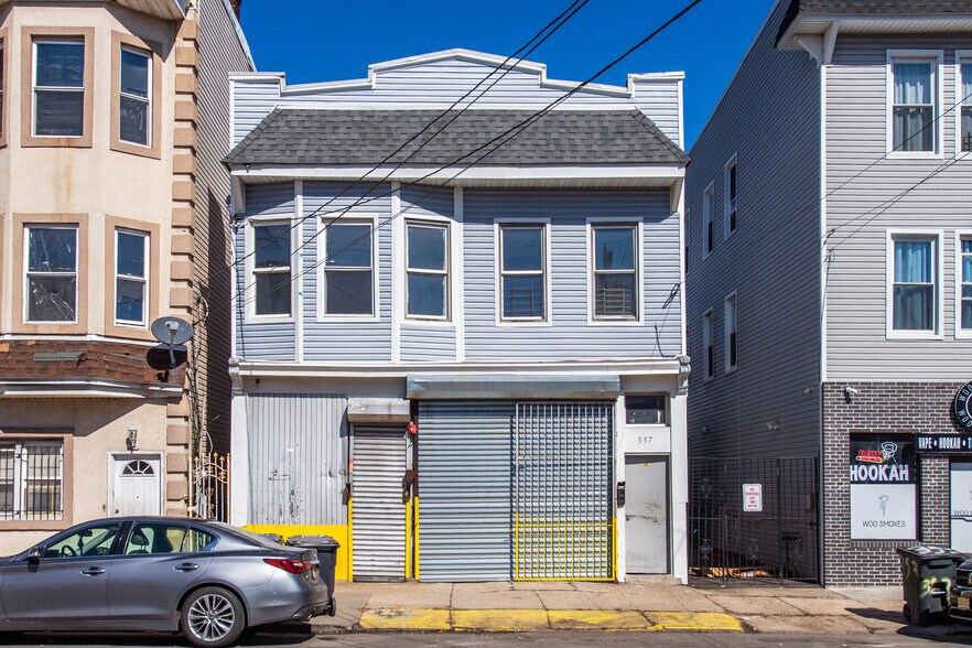 357 16th Ave, Irvington, NJ à vendre - Photo du bâtiment - Image 1 de 26