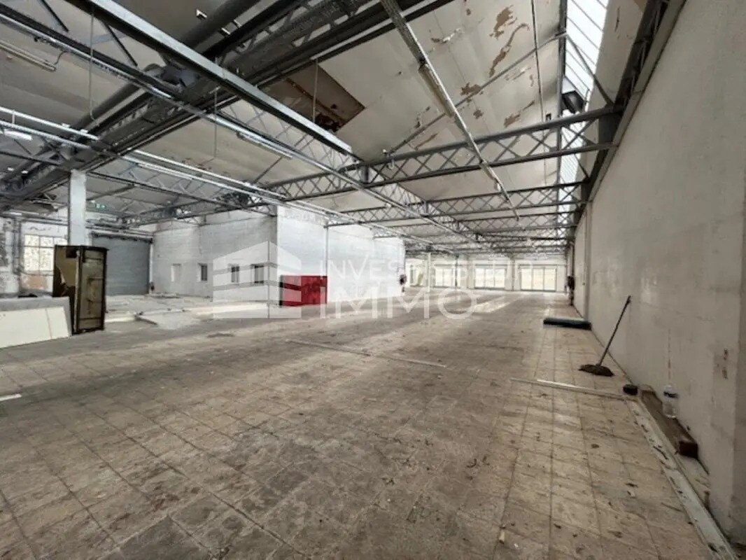 Flex in Bobigny for lease Interior Photo- Image 1 of 4