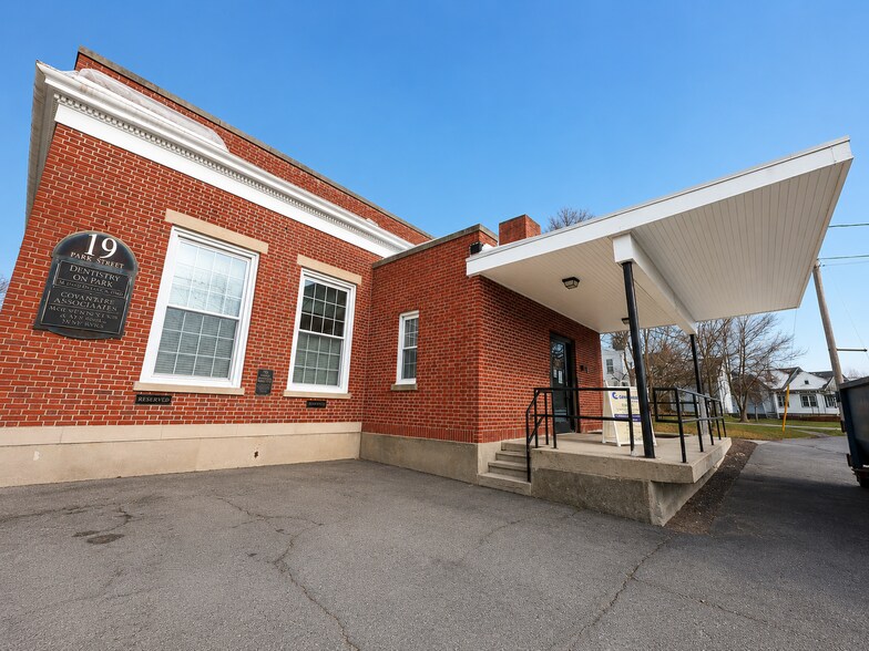 19-23 Park St, Stoughton, MA à louer - Photo du bâtiment - Image 3 de 23