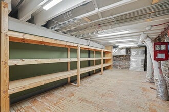 101 E Broughton St, Savannah, GA for lease Interior Photo- Image 2 of 40