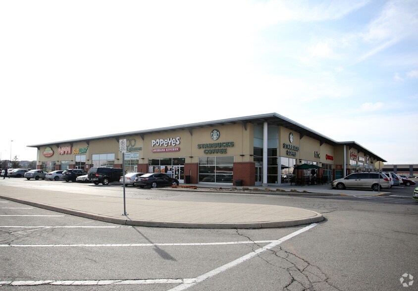 17 Worthington Ave, Brampton, ON à vendre - Photo principale - Image 1 de 1