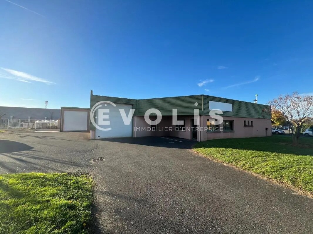 Office in Arnas for lease Building Photo- Image 1 of 8