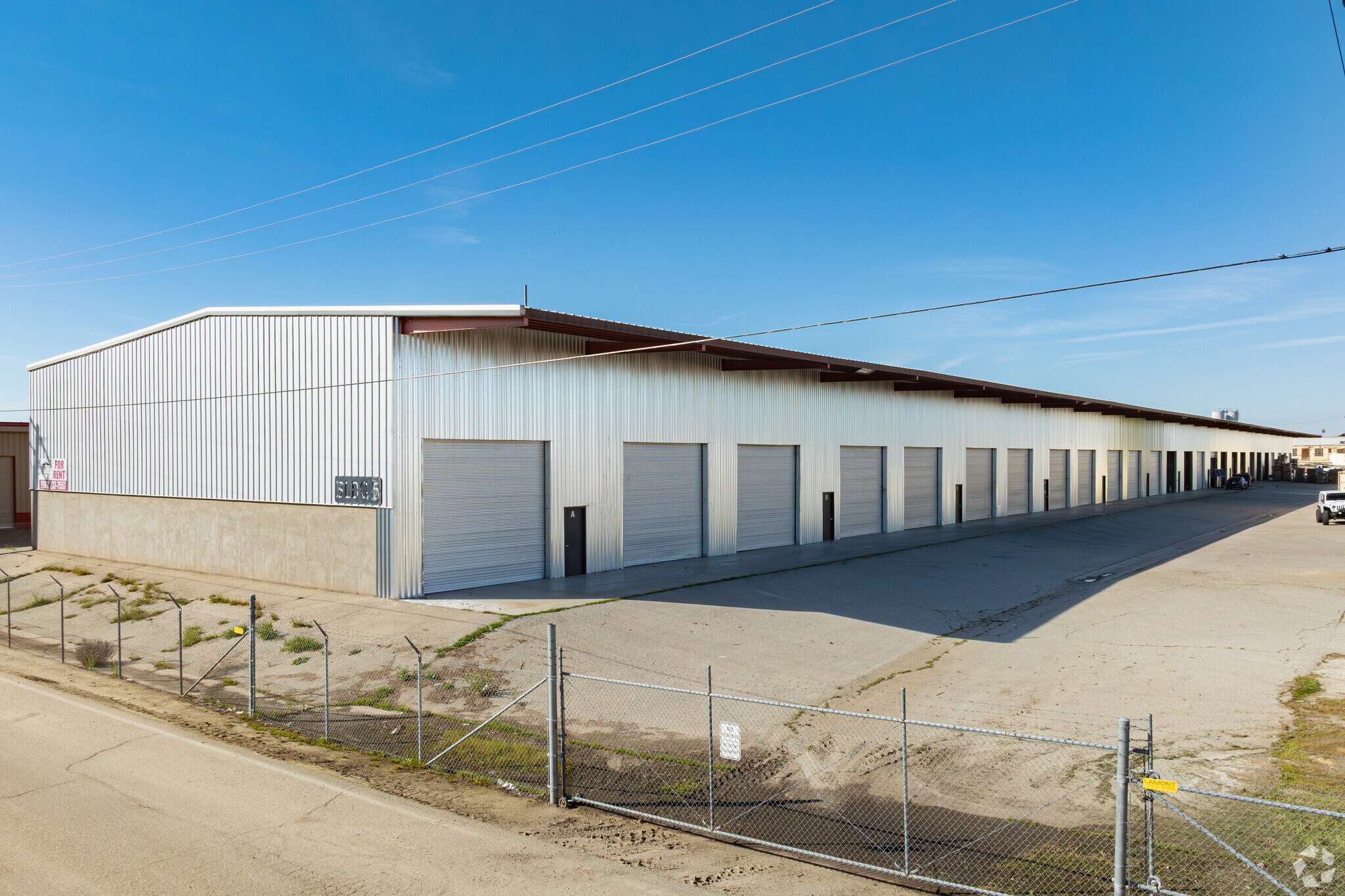 561 N American St, Shafter, CA for lease Primary Photo- Image 1 of 18