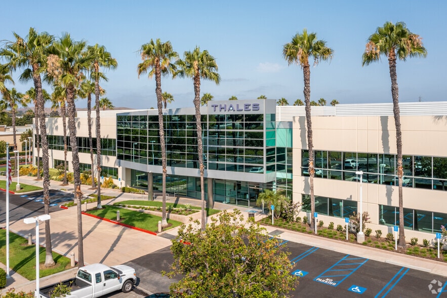 58 Discovery, Irvine, CA for lease - Primary Photo - Image 1 of 6