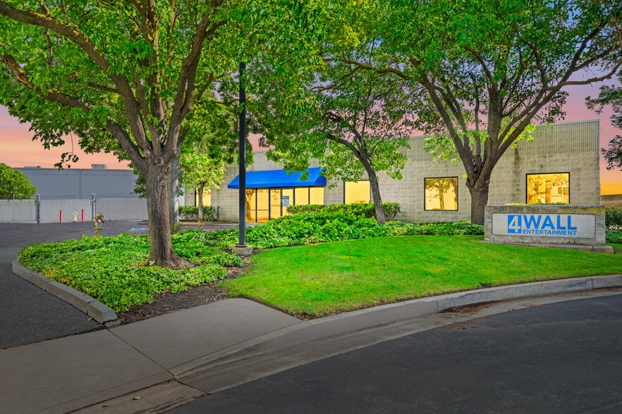 4081 Seaport Blvd, West Sacramento, CA for lease - Building Photo - Image 3 of 74