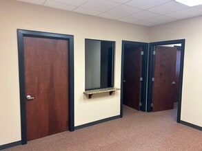 609 Hemphill St, Fort Worth, TX for lease Interior Photo- Image 2 of 11