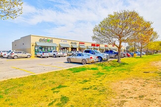 More details for 3250 E Main St, Uvalde, TX - Retail for Sale