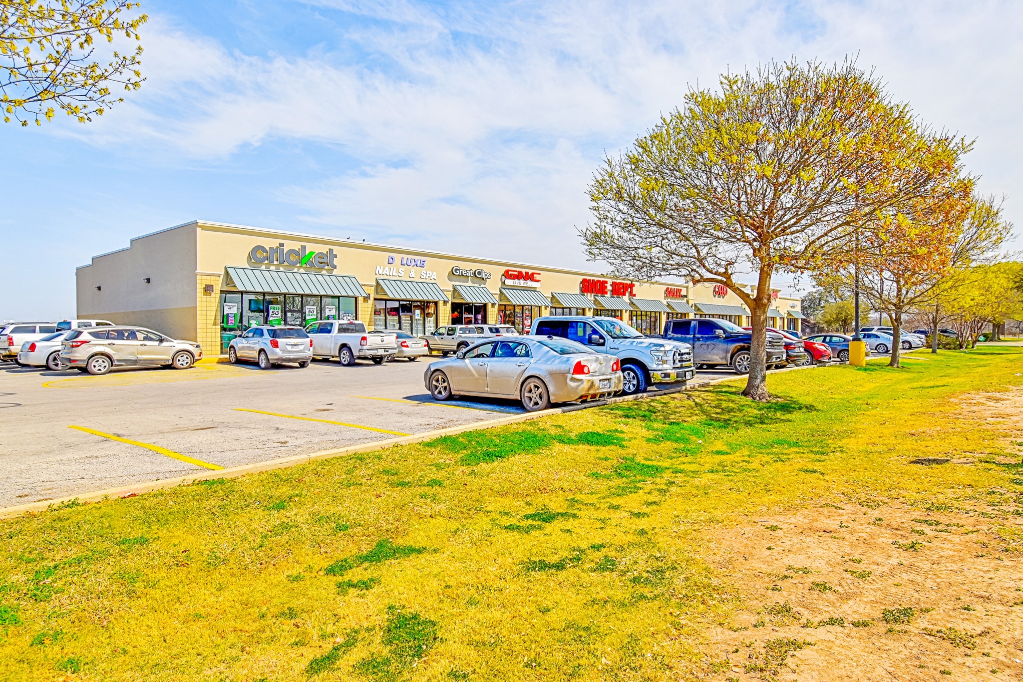 3250 E Main St, Uvalde, TX for sale Primary Photo- Image 1 of 12